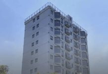 Na China prédio construído em 28h