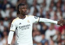 Camavinga já está em Angola