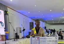 Agente da polícia premiado com dois milhões de kwanzas